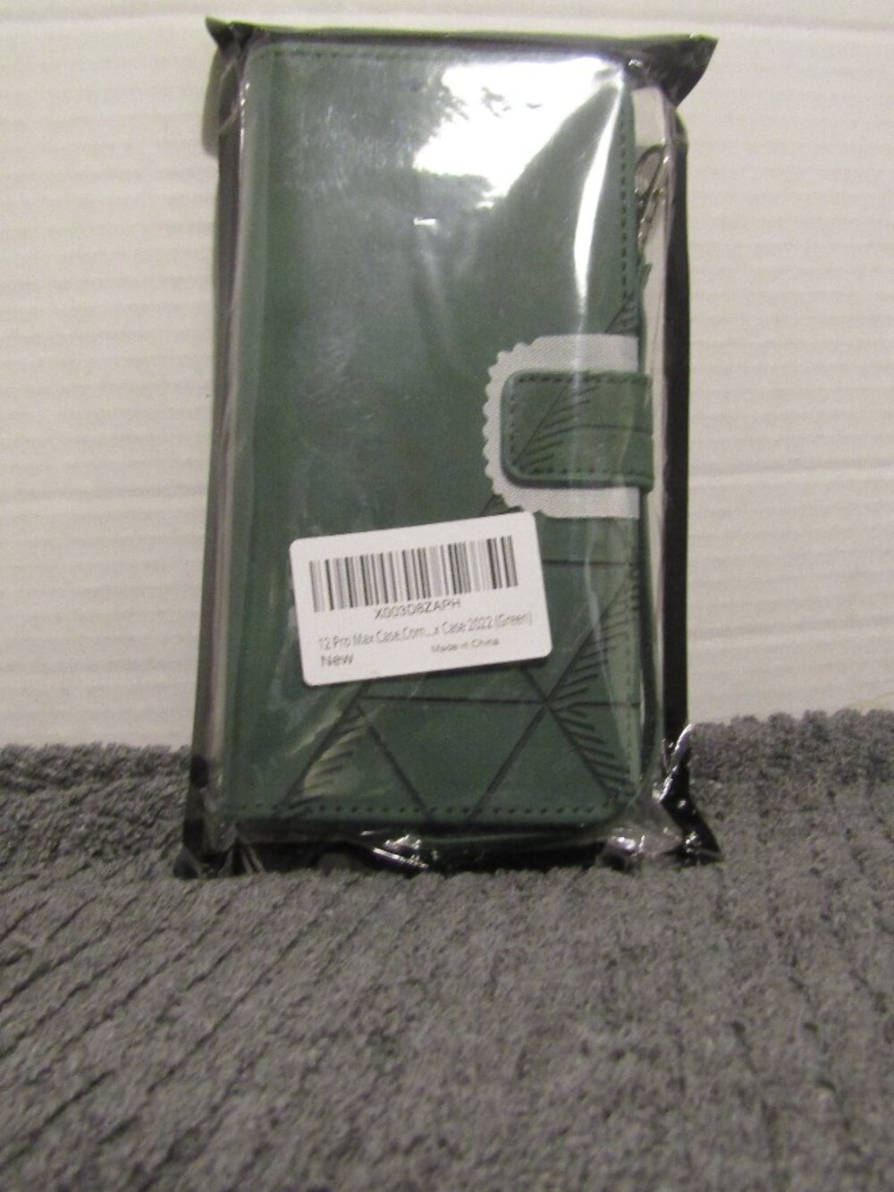 Moment Dextrad for iPhone 12 Pro Max Case Wallet, Card Holder Slots, Wrist Strap